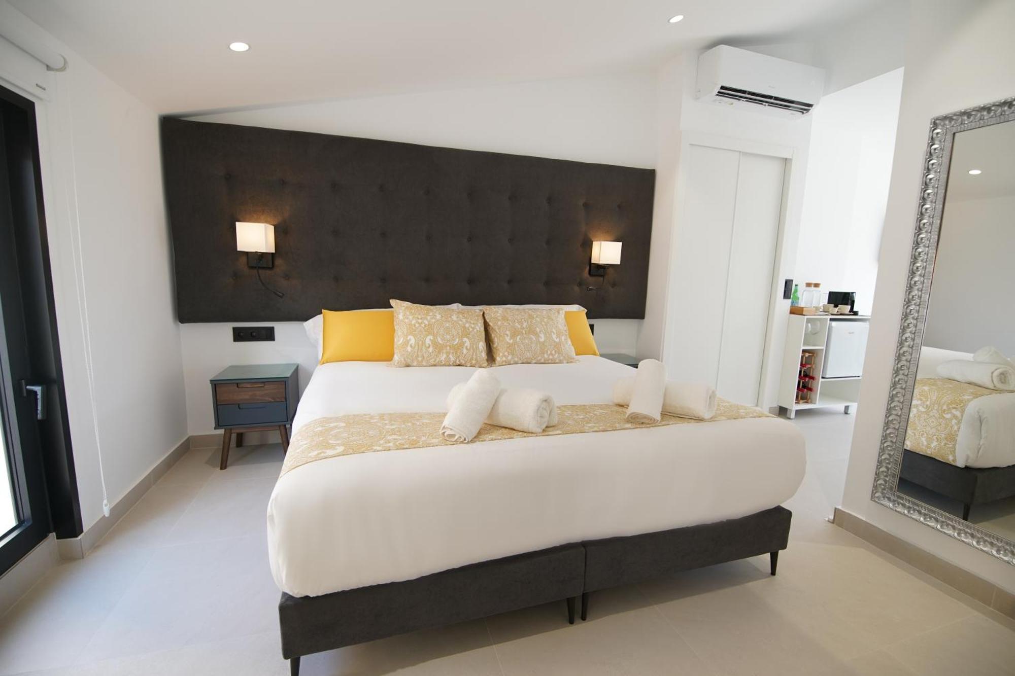 Bet Apartments - Suites Puerto Valence Extérieur photo